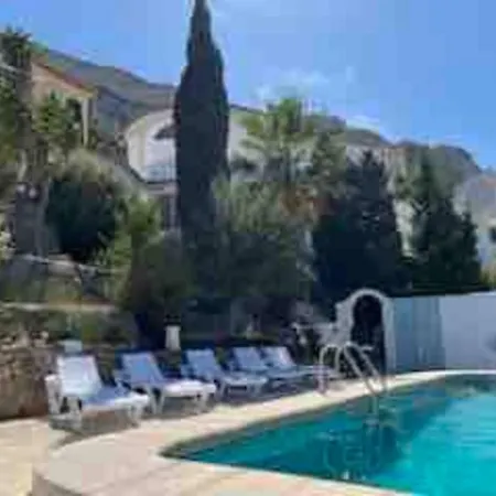 Marie Vue * Piscine * Clim * Parking * Smart Tv * Кальпе