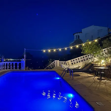 Marie Vue * Piscine * Clim * Parking * Smart Tv