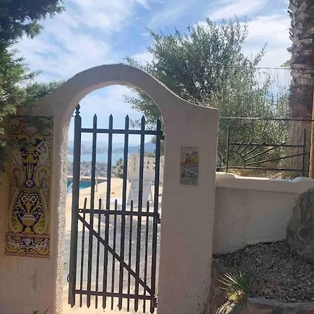 Marie Vue * Piscine * Clim * Parking * Smart Tv