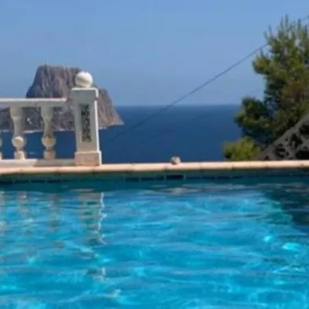 Marie Vue * Piscine * Clim * Parking * Smart Tv