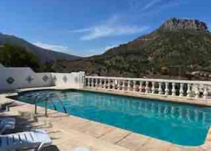 Marie Vue * Piscine * Clim * Parking * Smart Tv