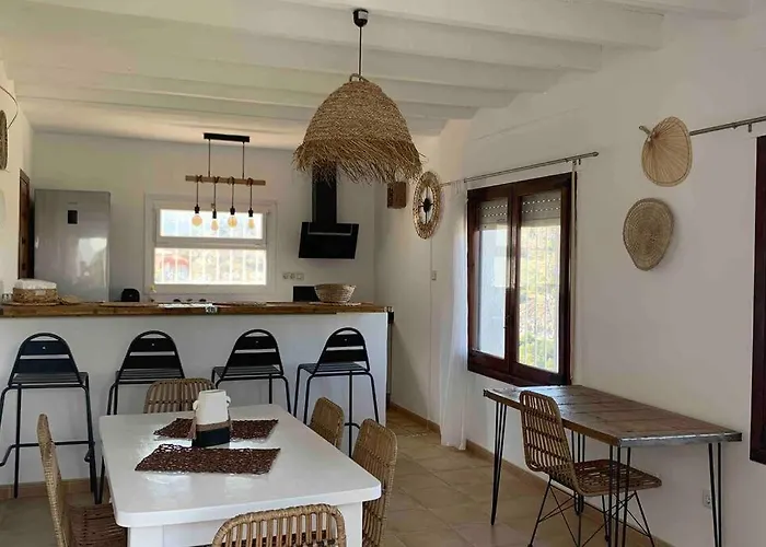 Marie Vue * Piscine * Clim * Parking * Smart Tv